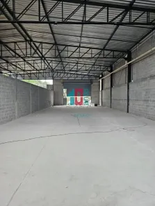 Galpão/Depósito/Armazém para alugar, 300m² no Guaratiba, Rio de Janeiro