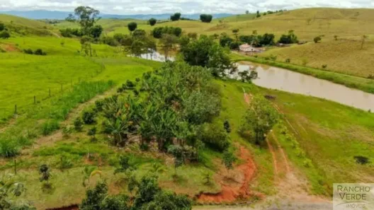 Fazenda/Sítio com 3 Quartos à venda, 72600m² no , Natividade da Serra