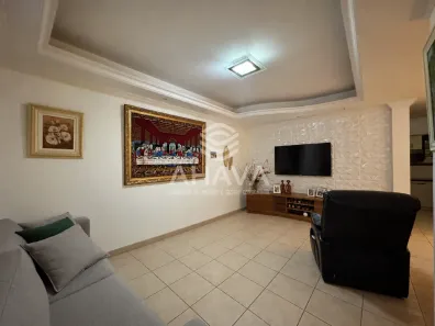 Casa com 3 Quartos à venda, 220m² no Planalto, Belo Horizonte