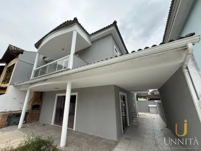 Casa com 3 Quartos à venda, 280m² no Vargem Pequena, Rio de Janeiro