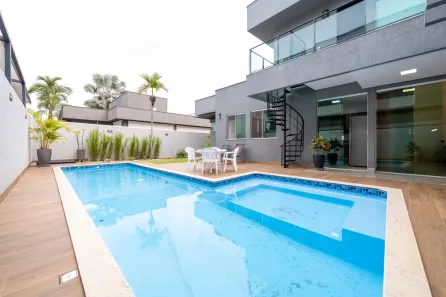 Casa com 3 Quartos à venda, 257m² no Setor Marista, Goiânia