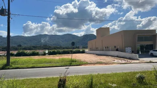 Lote/Terreno para alugar, 830m² no Bela Vista, Palhoça