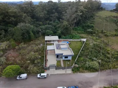 Casa com 3 Quartos à venda, 130m² no São Giácomo, Caxias do Sul