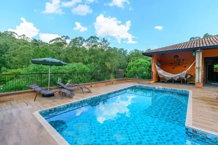 Casa de Condomínio com 3 Quartos à venda, 303m² no Jardim Indaiá, Embu das Artes