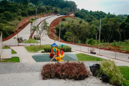 Lote/Terreno à venda, 200m² no Querência, Viamão