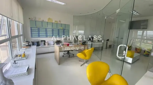 Sala Comercial para venda ou aluguel, 396m² no Sítio Tamboré Alphaville, Barueri