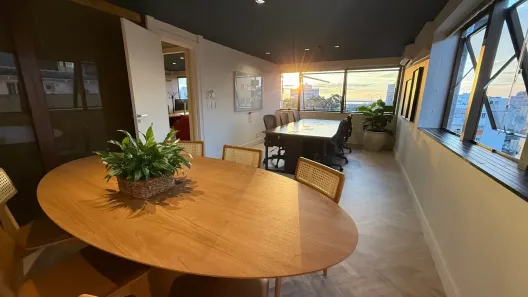 Sala Comercial para alugar, 75m² no Moinhos de Vento, Porto Alegre
