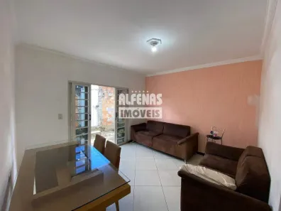 Casa com 4 Quartos à venda, 120m² no Funcionários, Contagem