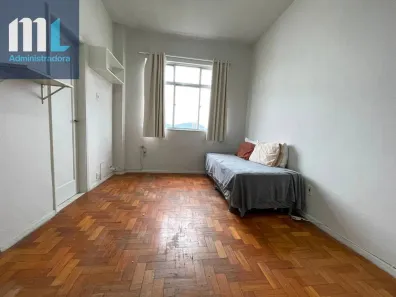 Kitnet com 1 Quarto para alugar, 30m² no Catete, Rio de Janeiro