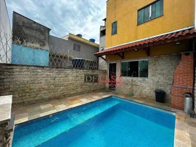 Sobrado com 3 Quartos à venda, 300m² no Vila Carmosina, São Paulo