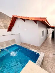 Casa com 2 Quartos à venda, 65m² no Jardim Leonor, Mongaguá