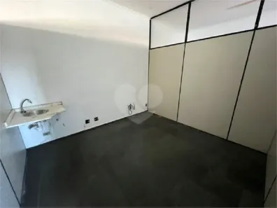 Sala Comercial com 1 Quarto para alugar, 60m² no Jardim Rosana, São Paulo