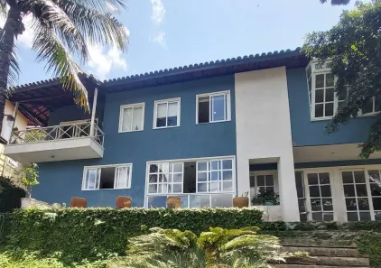 Casa de Condomínio com 3 Quartos à venda, 200m² no Mata Paca, Niterói