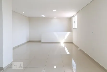 Casa com 3 Quartos à venda, 180m² no Vila Gustavo, São Paulo