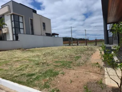 Lote/Terreno à venda, 270m² no Loteamento Floresta, São José dos Campos