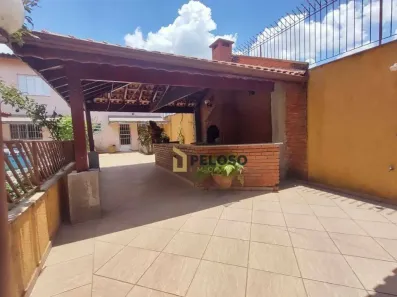 Sobrado com 4 Quartos à venda, 350m² no Vila Ede, São Paulo