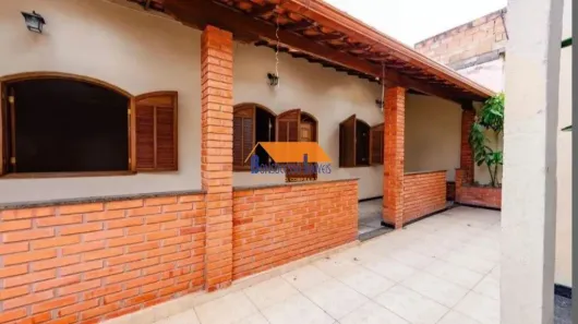 Casa com 3 Quartos à venda, 195m² no Bonfim, Belo Horizonte
