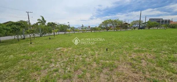 Lote/Terreno à venda, 1076m² no Arroio, Imbituba