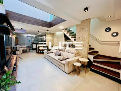 Sobrado com 4 Quartos à venda, 162m² no Vila Alpina, Santo André