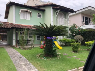 Casa de Condomínio com 5 Quartos à venda, 300m² no Badu, Niterói