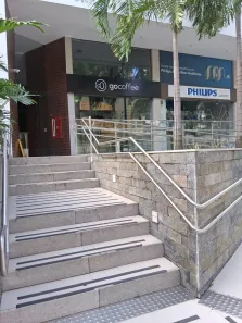 Ponto Comercial para alugar, 73m² no Graças, Recife
