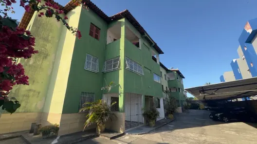 Apartamento com 3 Quartos para alugar, 73m² no Icaraí, Caucaia