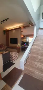 Sobrado com 3 Quartos à venda, 160m² no Gravatá, Navegantes