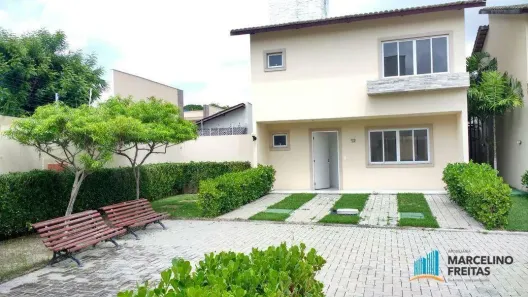 Casa de Condomínio com 3 Quartos para alugar, 104m² no Centro, Eusébio