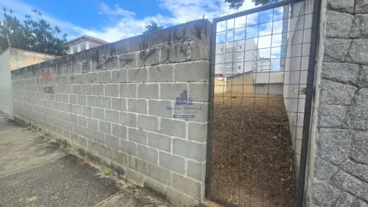 Lote/Terreno à venda, 300m² no Vila Bourghese, Pindamonhangaba