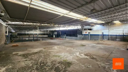 Galpão/Depósito/Armazém para alugar, 1200m² no Prado, Belo Horizonte