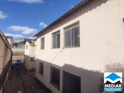 Prédio Comercial com 3 Quartos à venda, 380m² no Planalto, Belo Horizonte