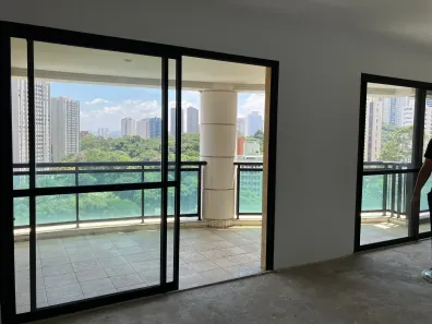 Apartamento com 3 Quartos à venda, 193m² no Vila Suzana, São Paulo
