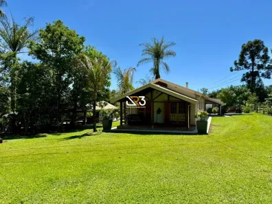 Fazenda/Sítio com 3 Quartos à venda, 450m² no Terras de Santana, Londrina