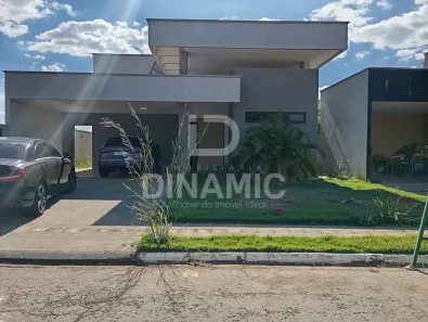 Casa de Condomínio com 3 Quartos para alugar, 231m² no , Abadia de Goiás