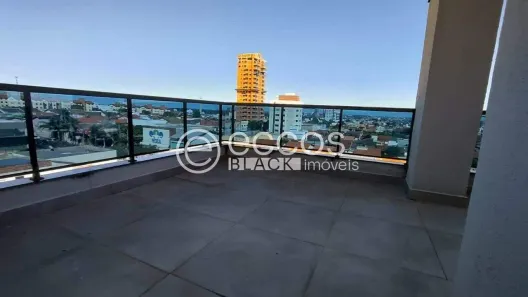 Cobertura com 3 Quartos à venda, 400m² no Granada, Uberlândia