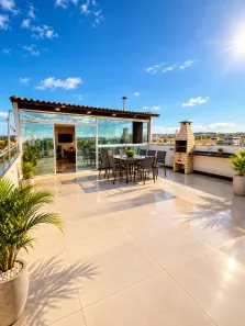 Casa com 7 Quartos à venda, 240m² no Cidade Universitária, Maceió