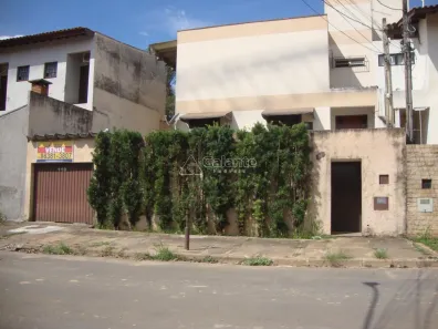 Sobrado com 4 Quartos à venda, 214m² no Jardim Magnólia, Campinas