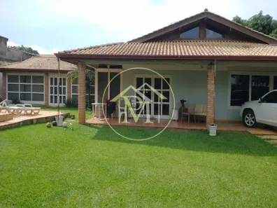 Fazenda/Sítio com 6 Quartos à venda, 400m² no Jardim Tatiana, Sorocaba