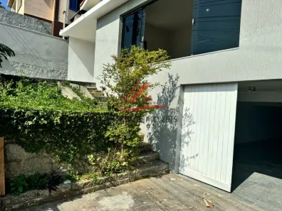 Casa com 3 Quartos à venda, 182m² no Centro Alto, Ribeirão Pires
