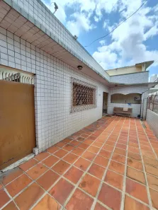 Casa com 4 Quartos à venda, 201m² no Lagoa Nova, Natal