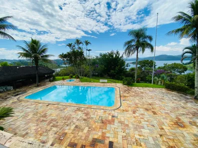Fazenda/Sítio com 4 Quartos à venda, 564m² no Chácaras Condomínio Recanto Pássaros II, Jacareí