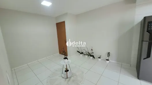 Apartamento com 2 Quartos à venda, 64m² no Jardim Patrícia, Uberlândia