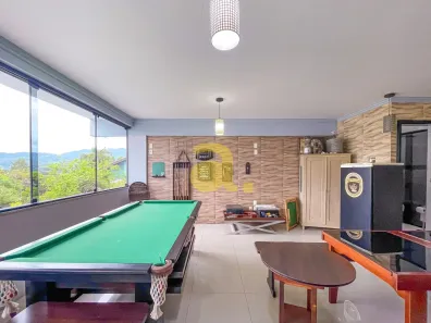 Casa de Condomínio com 2 Quartos para alugar, 170m² no Itoupava Central, Blumenau