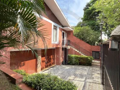 Casa com 4 Quartos para alugar, 317m² no Bosque da Saúde, São Paulo