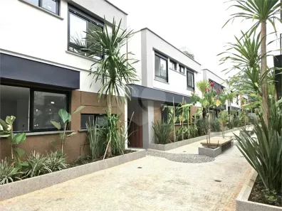 Casa de Condomínio com 4 Quartos à venda, 380m² no Santo Amaro, São Paulo