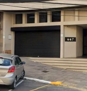 Sala Comercial para alugar, 400m² no Centro, Caxias do Sul