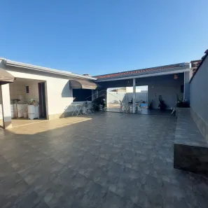 Casa com 3 Quartos à venda, 200m² no Parque Paulistano, Bauru