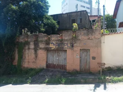 Casa com 7 Quartos à venda, 229m² no Havaí, Belo Horizonte