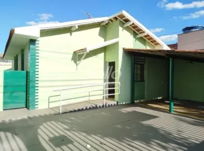 Imóvel Comercial com 3 Quartos para alugar, 70m² no Nossa Senhora Aparecida, Uberlândia