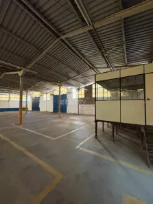 Galpão/Depósito/Armazém para venda ou aluguel, 1m² no Jardim das Samambaias, Jundiaí